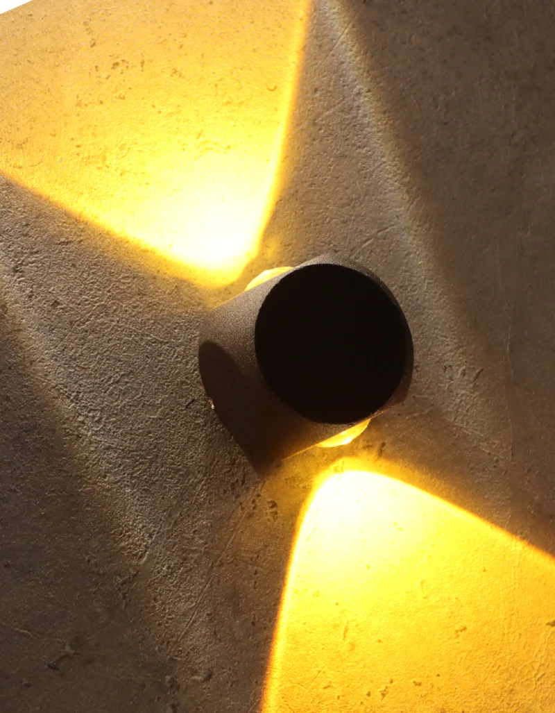 چراغ دکوراتیو 2 طرفه IP65 زمرد نور