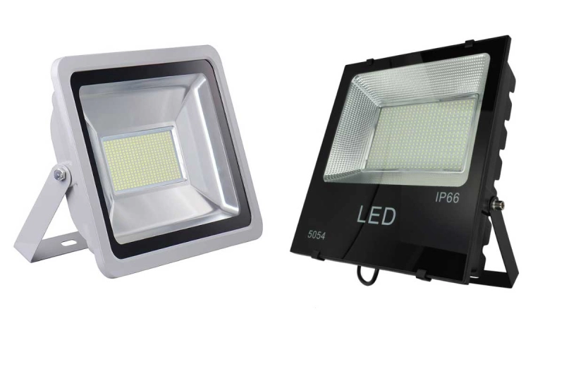 پروژکتورهای LED: روشنایی مدرن با مزایای بی‌شمار