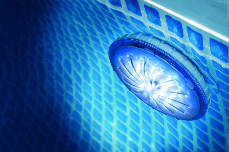 نکات مهم برای خرید چراغ استخری روکار